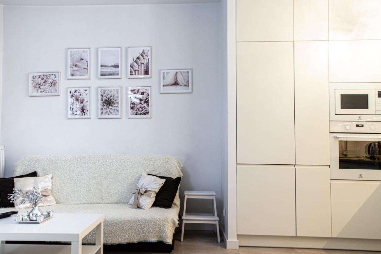 Wola Glamour Apartment Varšava Exteriér fotografie
