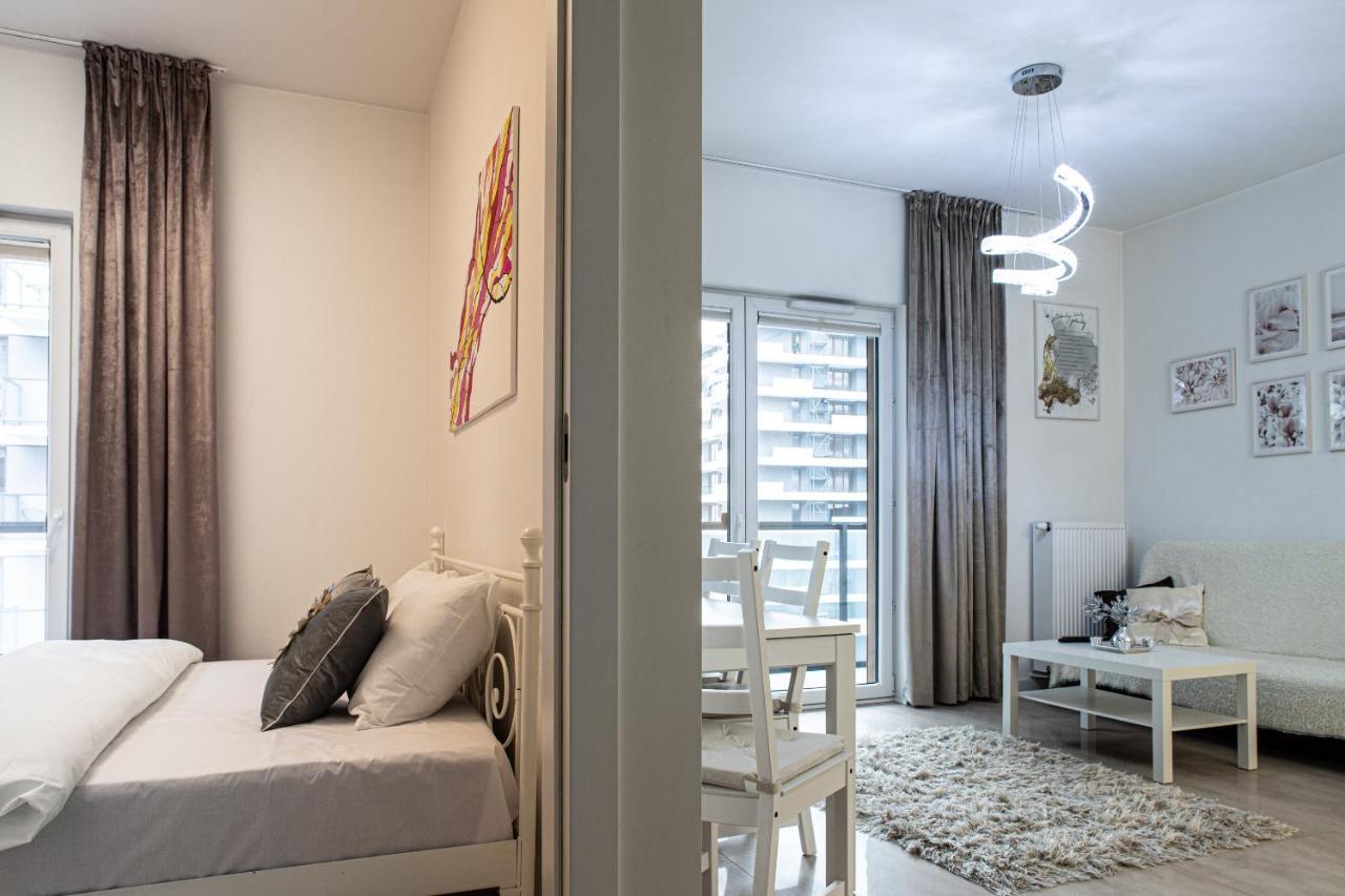Wola Glamour Apartment Varšava Exteriér fotografie